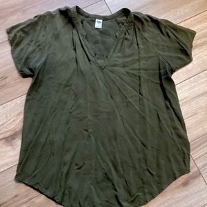 Old Navy short sleeve blouse